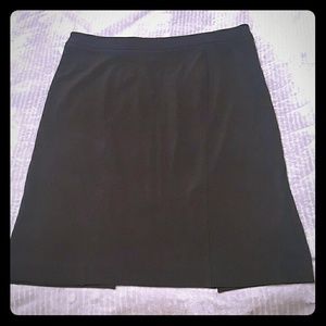 Easy care pencil skirt
